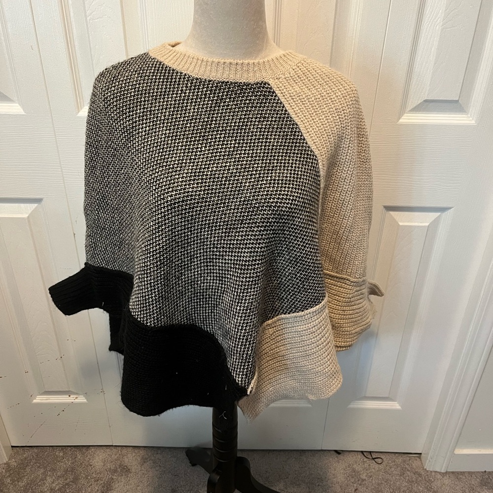 Simons Made InItaly Colorblock Pauncho - Black, Gray, and Cream